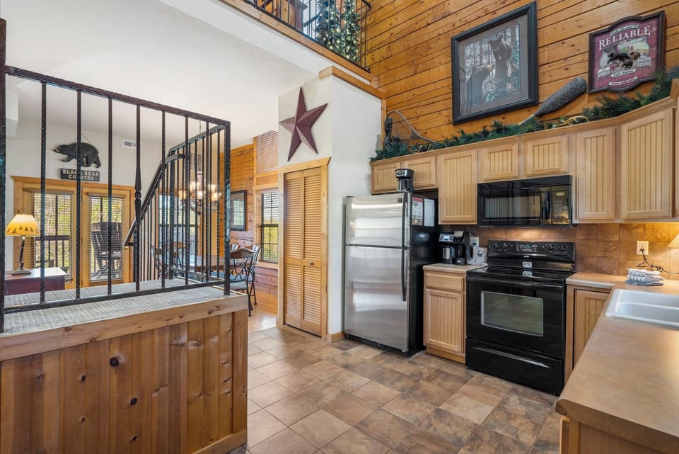 Full Kitchen with Major Appliances