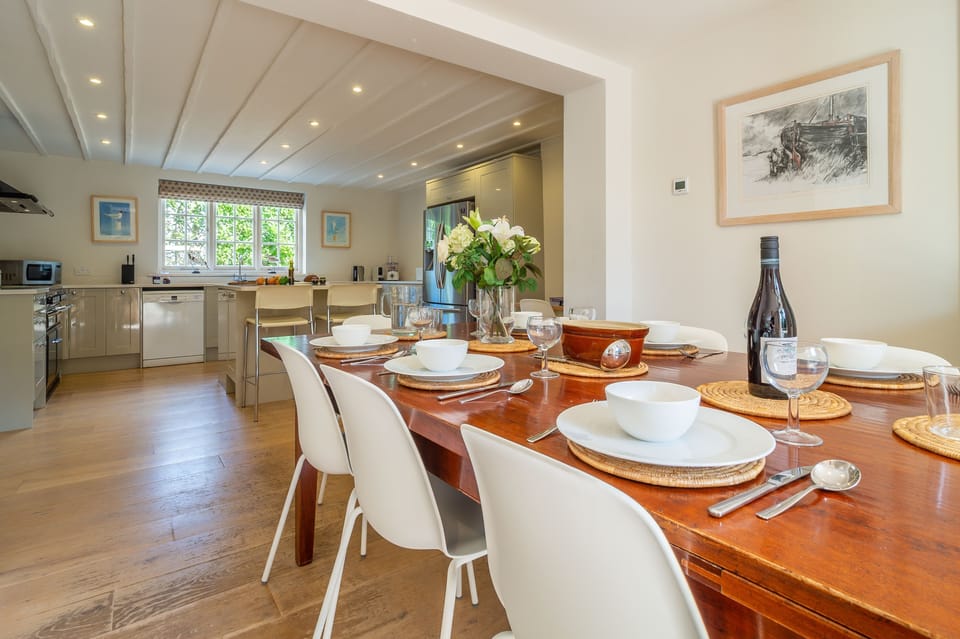 Ground floor: Open-plan living space with dining table