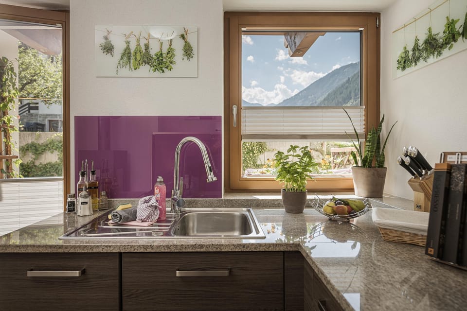 Comfort Apartment, Mountain View (incl. Designoven) | Private kitchen | Full-size fridge, microwave, oven, stovetop