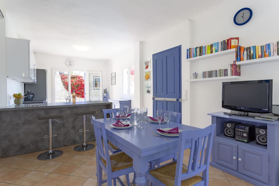 Dining / living room 