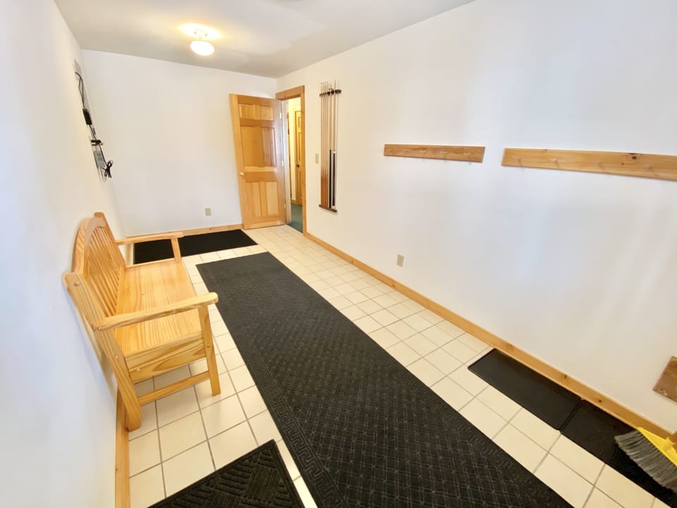 Loft full bathroom 