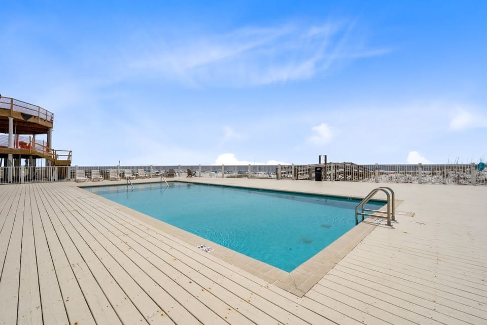 30 Hammock Dunes J Shared Outdoor Pool