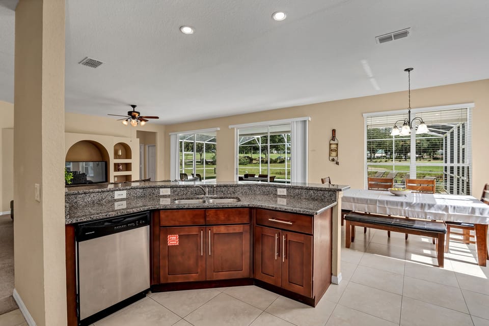 Open layout with extended counter seating.