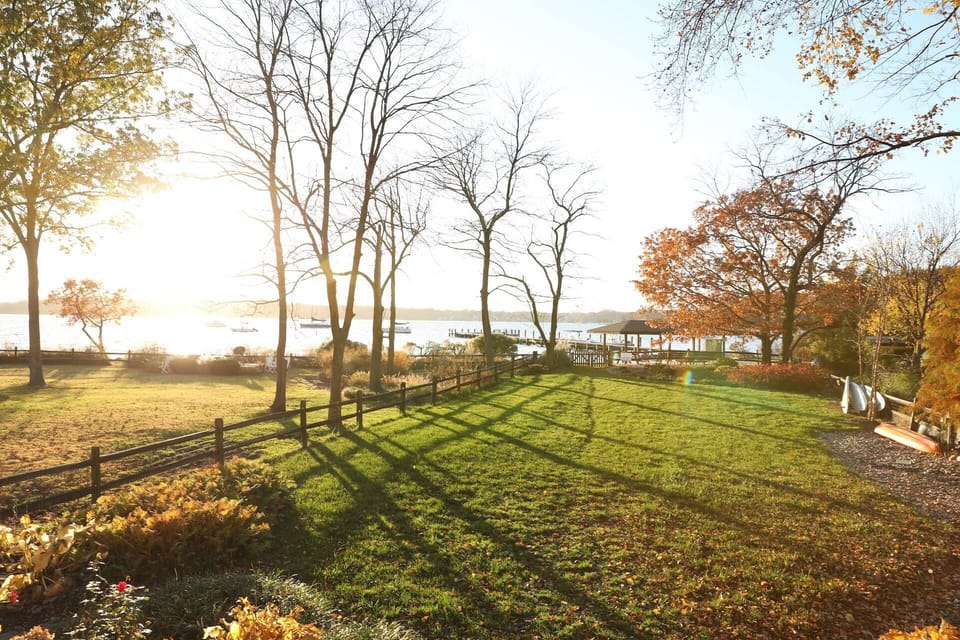 Your own private backyard overlooking the Severn