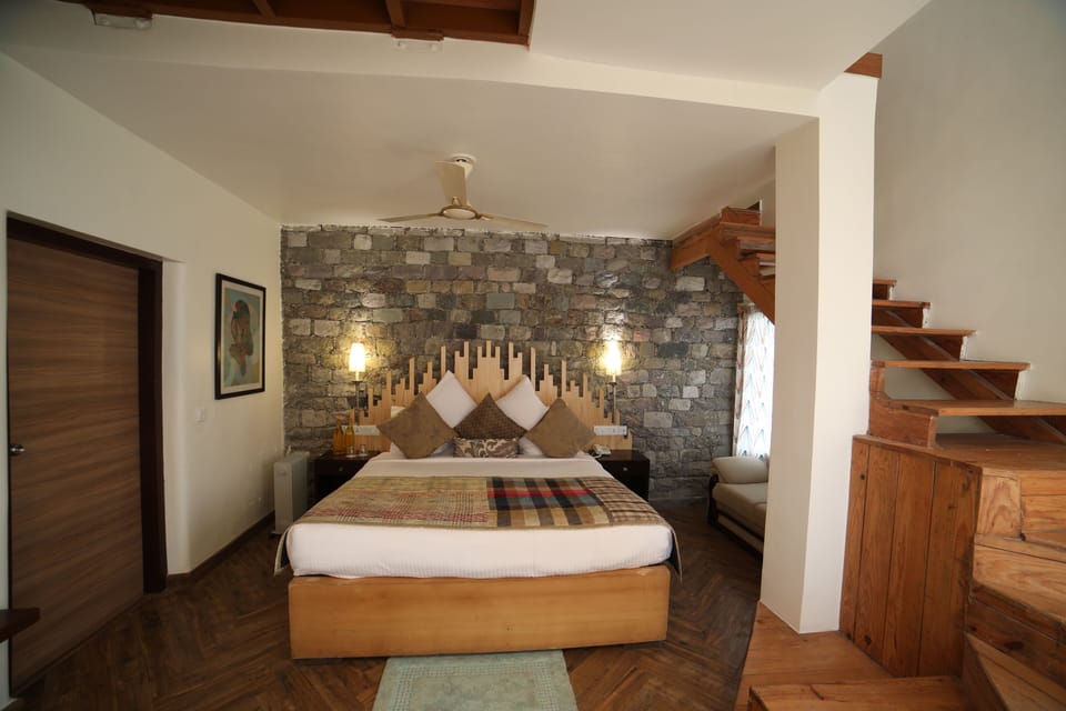 Himalayan View Duplex | Premium bedding, down comforters, pillowtop beds, in-room safe