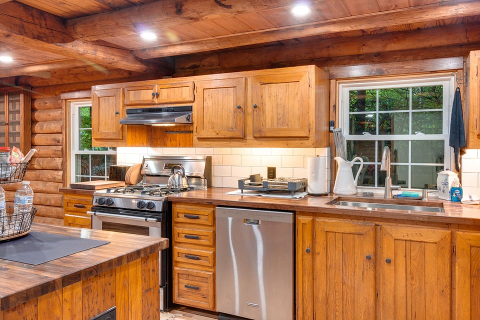 Appliances include toaster, microwave, coffee pot, blender and tea kettle.