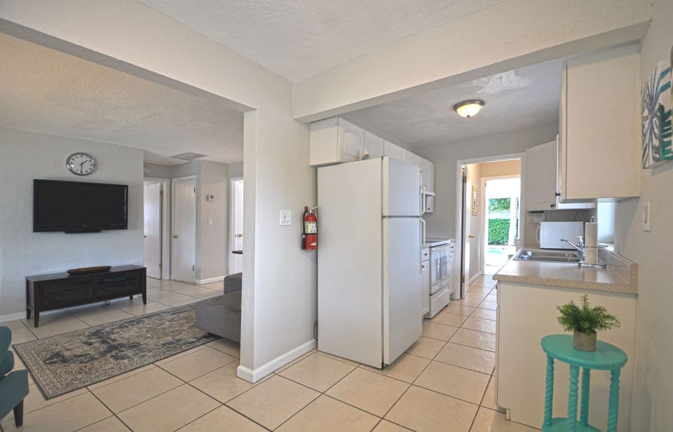 Kitchen / Living Room