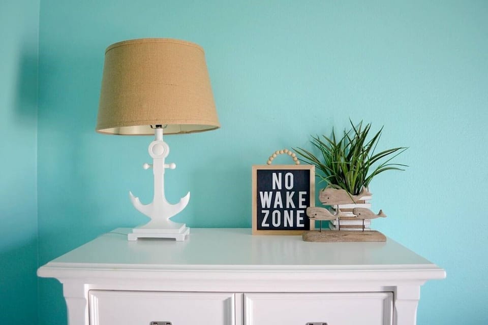 Stylishly decorated with beach vibes!