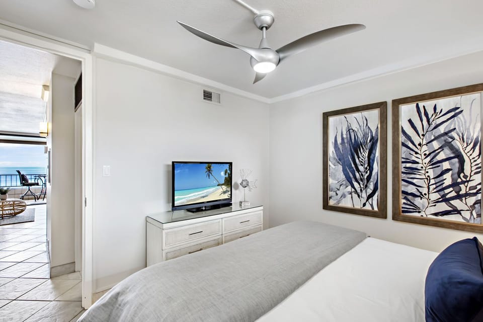 Modern decor