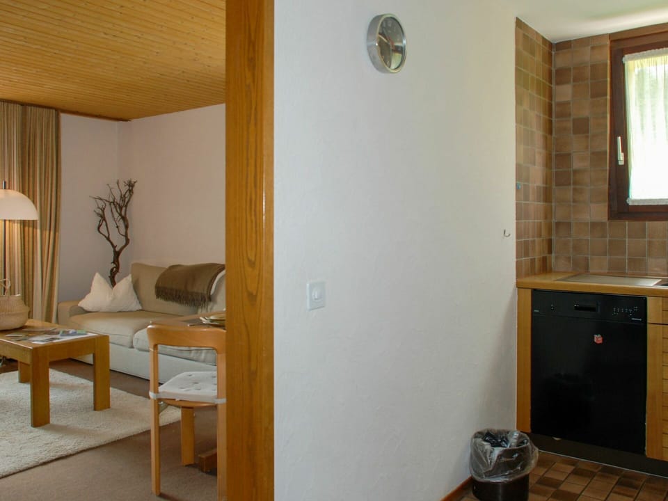 Room, Property, Furniture, House, Building, Interior Design, Wall, Floor, Real Estate, Architecture