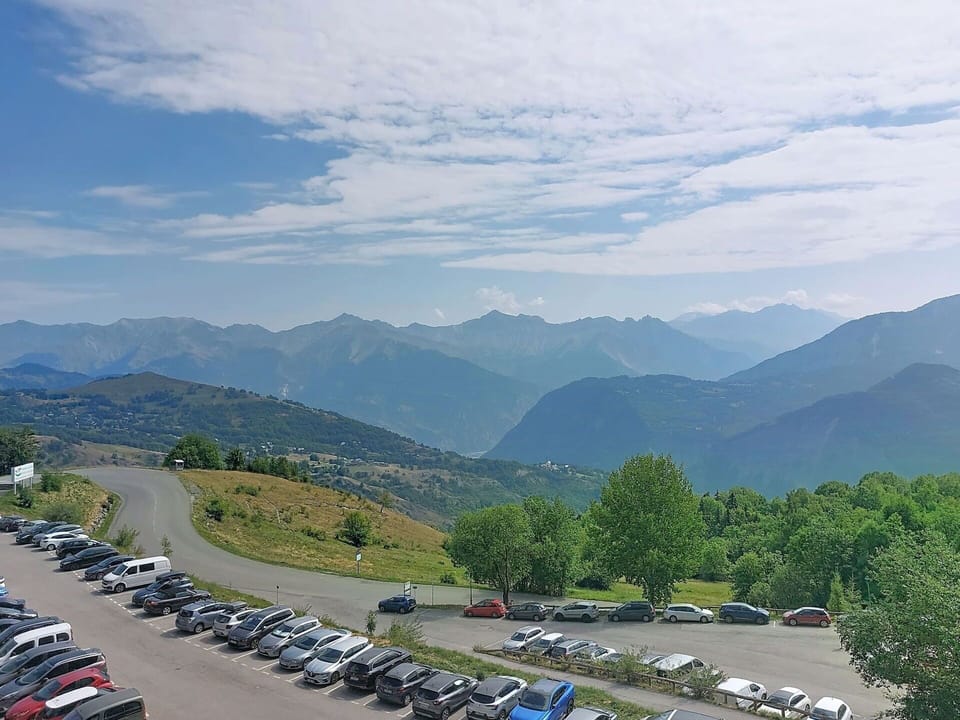 Mountainous Landforms, Mountain, Hill, Highland, Mountain Range, Hill Station, Ridge, Family Car, Valley