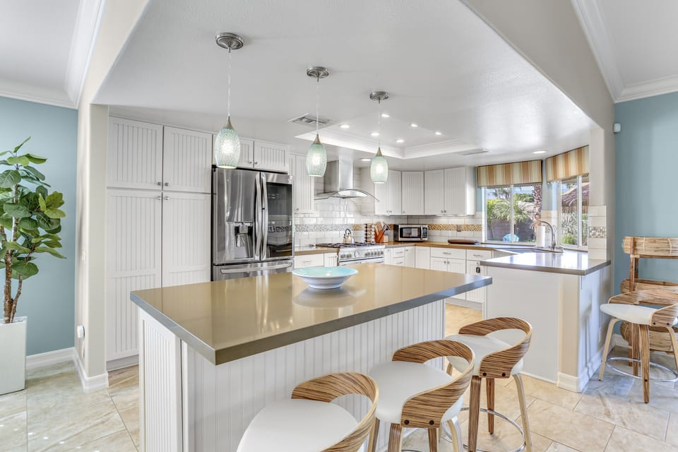 Kitchen Island View