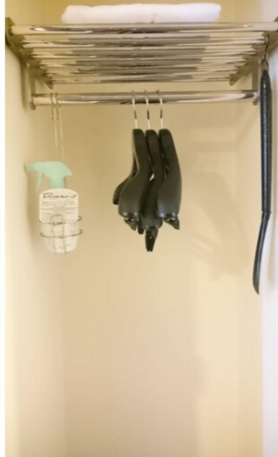 Bathroom amenities