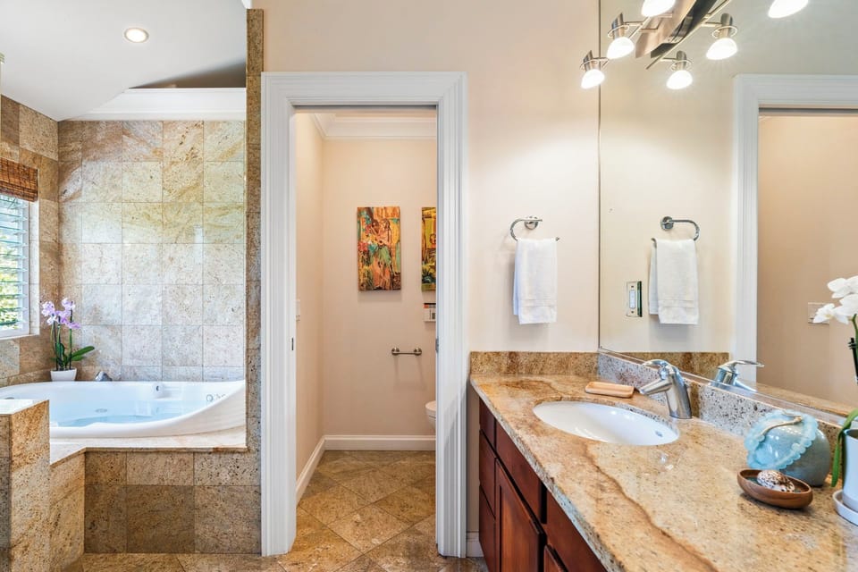 Upstairs master bath