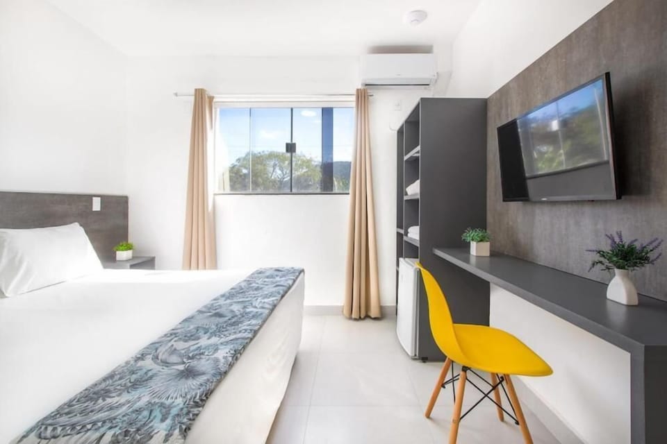 WiFi (free), bed sheets