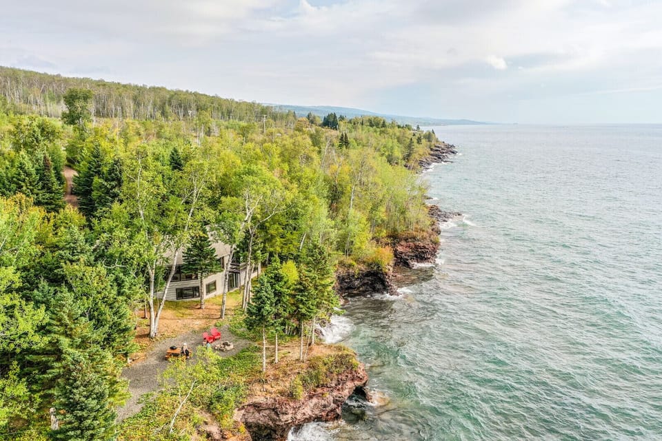 Privacy on the lake shore!