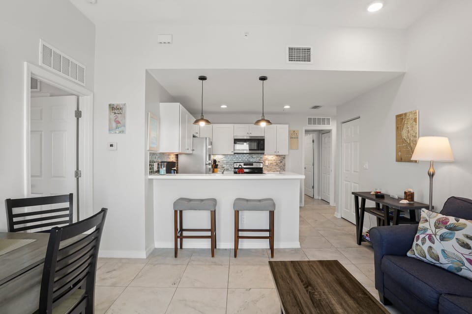Open Floor Plan Living Room and Kitchen
