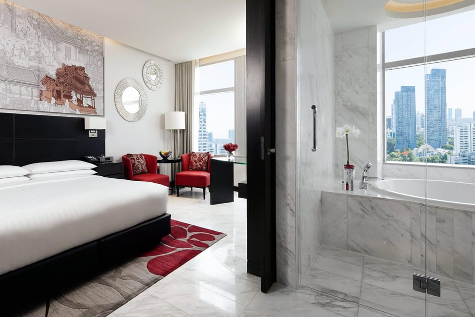 Room, 1 King Bed High Floor, Non-smoking | Egyptian cotton sheets, premium bedding, down comforters, minibar