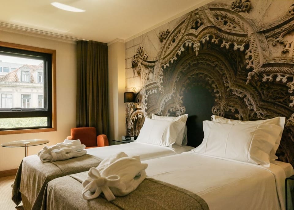 Standard Double or Twin Room | Select Comfort beds, minibar, in-room safe, desk