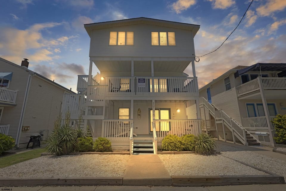 Front of building.  We are the third floor condo.