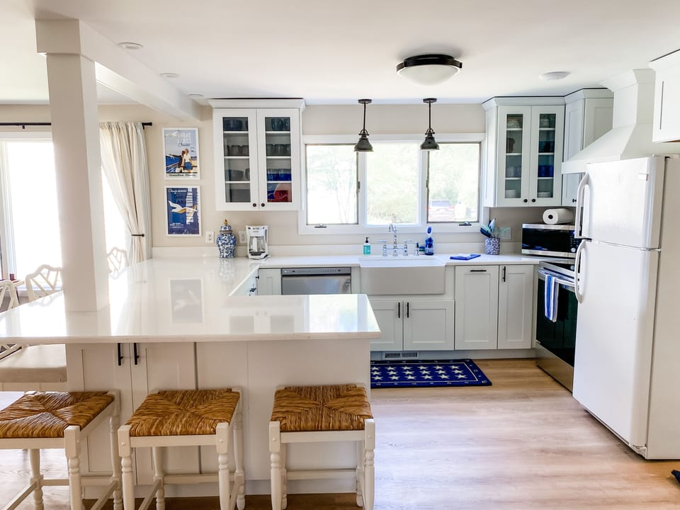 Brand new fully-stocked kitchen.