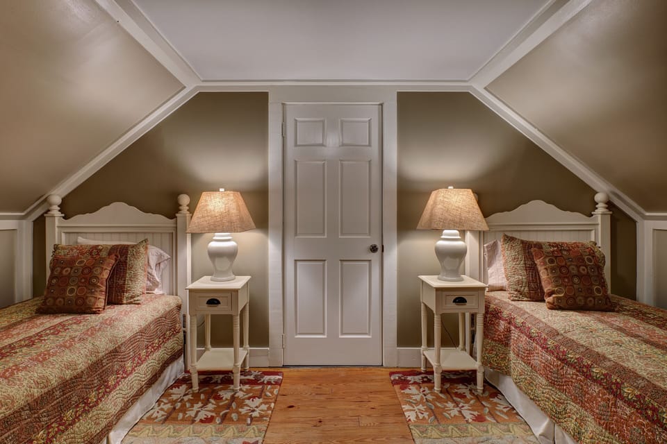 Upper Guest Bedroom