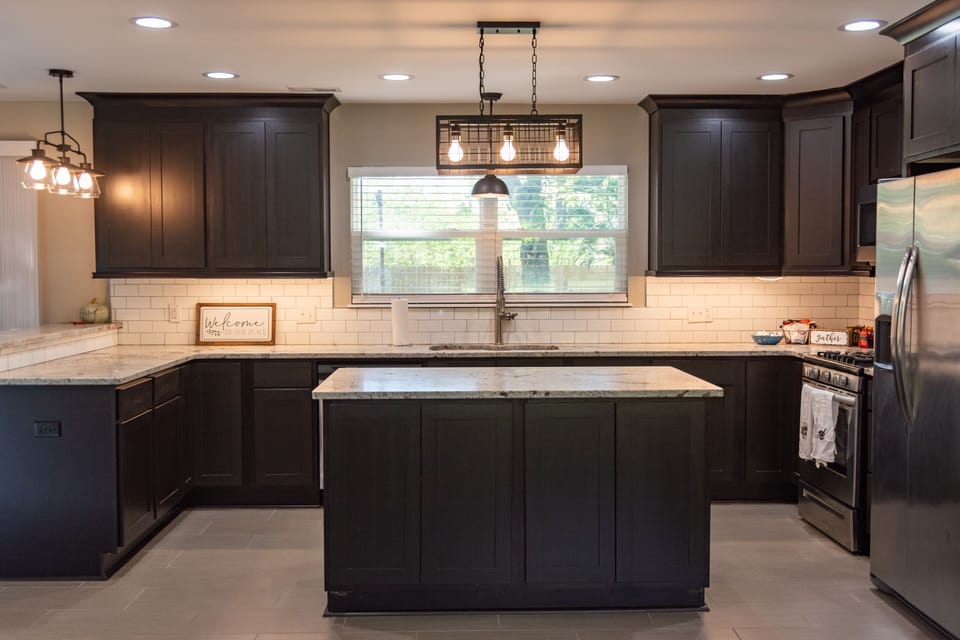 Beautiful granite island for meal prep