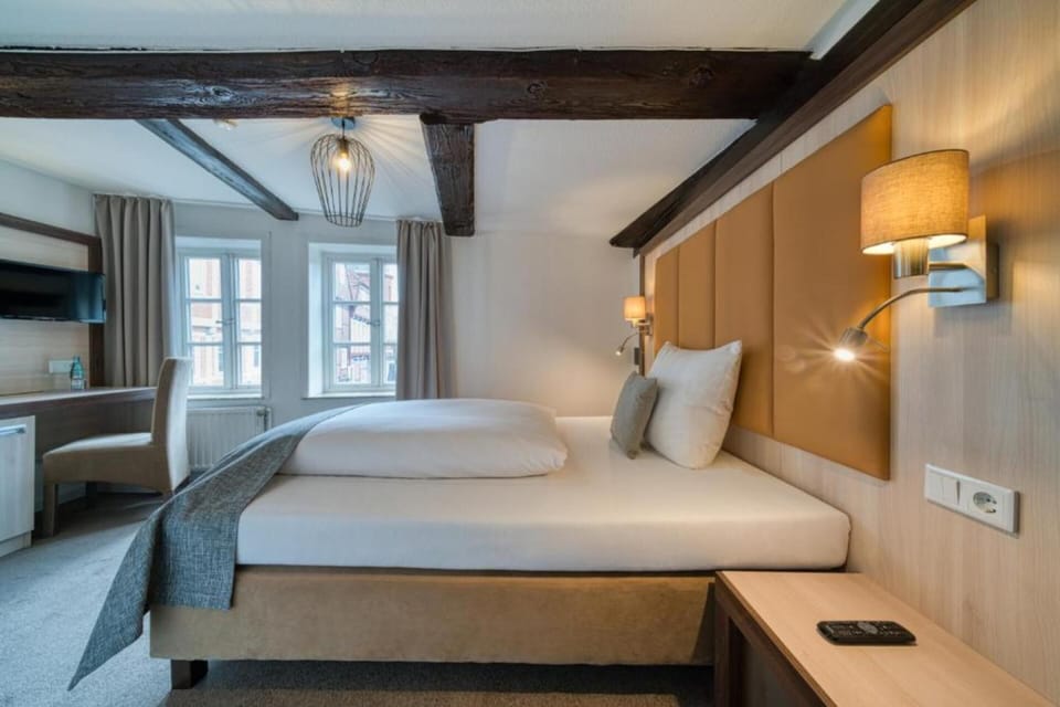 Standard Single Room | Desk, free WiFi, bed sheets