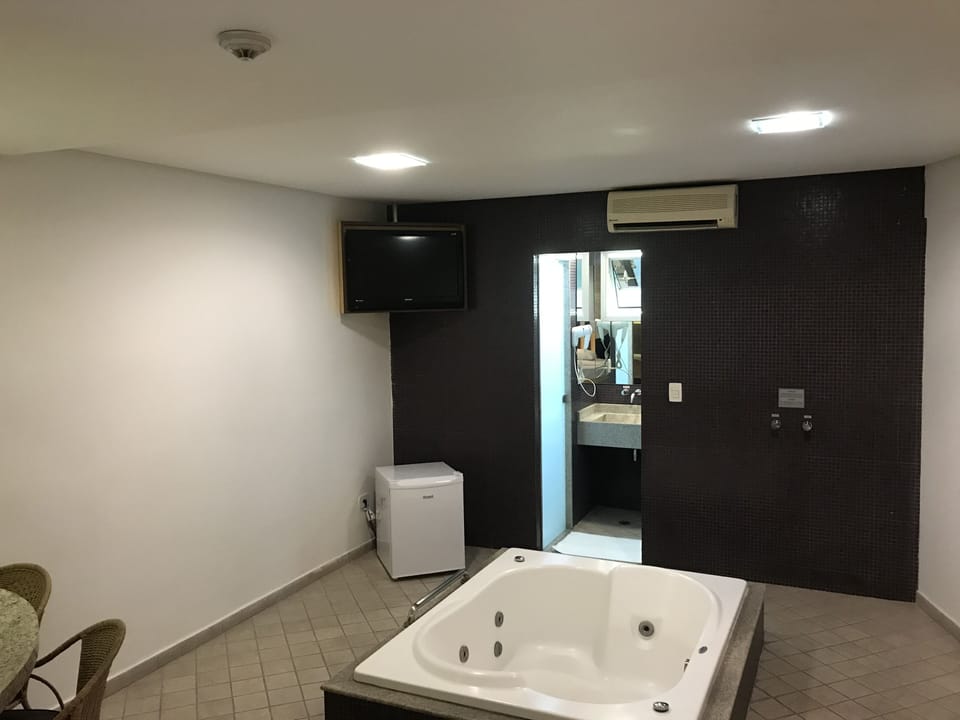 Quarto Casal Estrela | Iron/ironing board, free WiFi, bed sheets