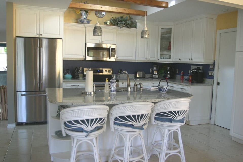 You can find anything you need in the well appointed kitchen. 