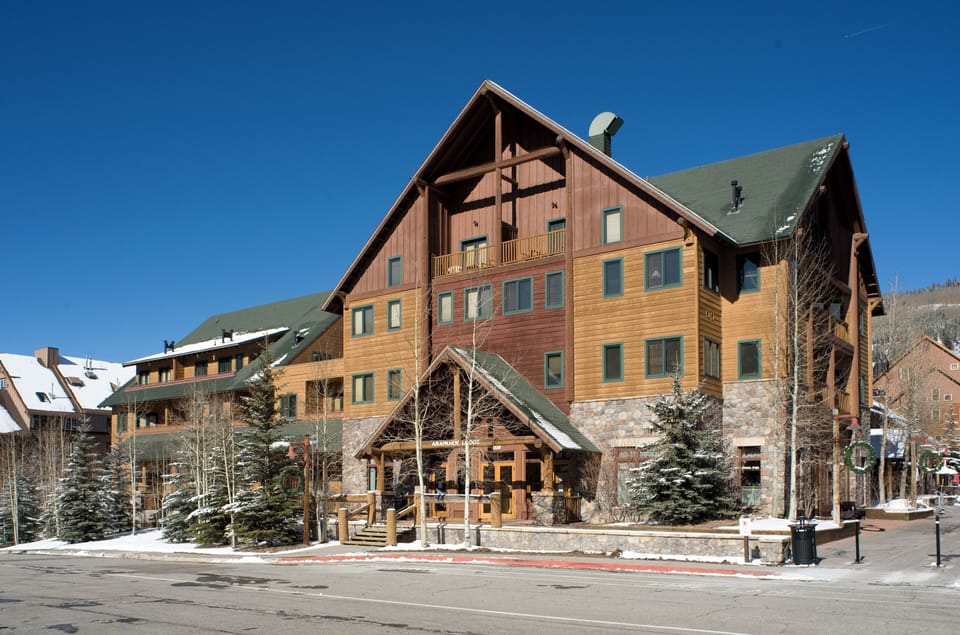 Arapahoe Lodge