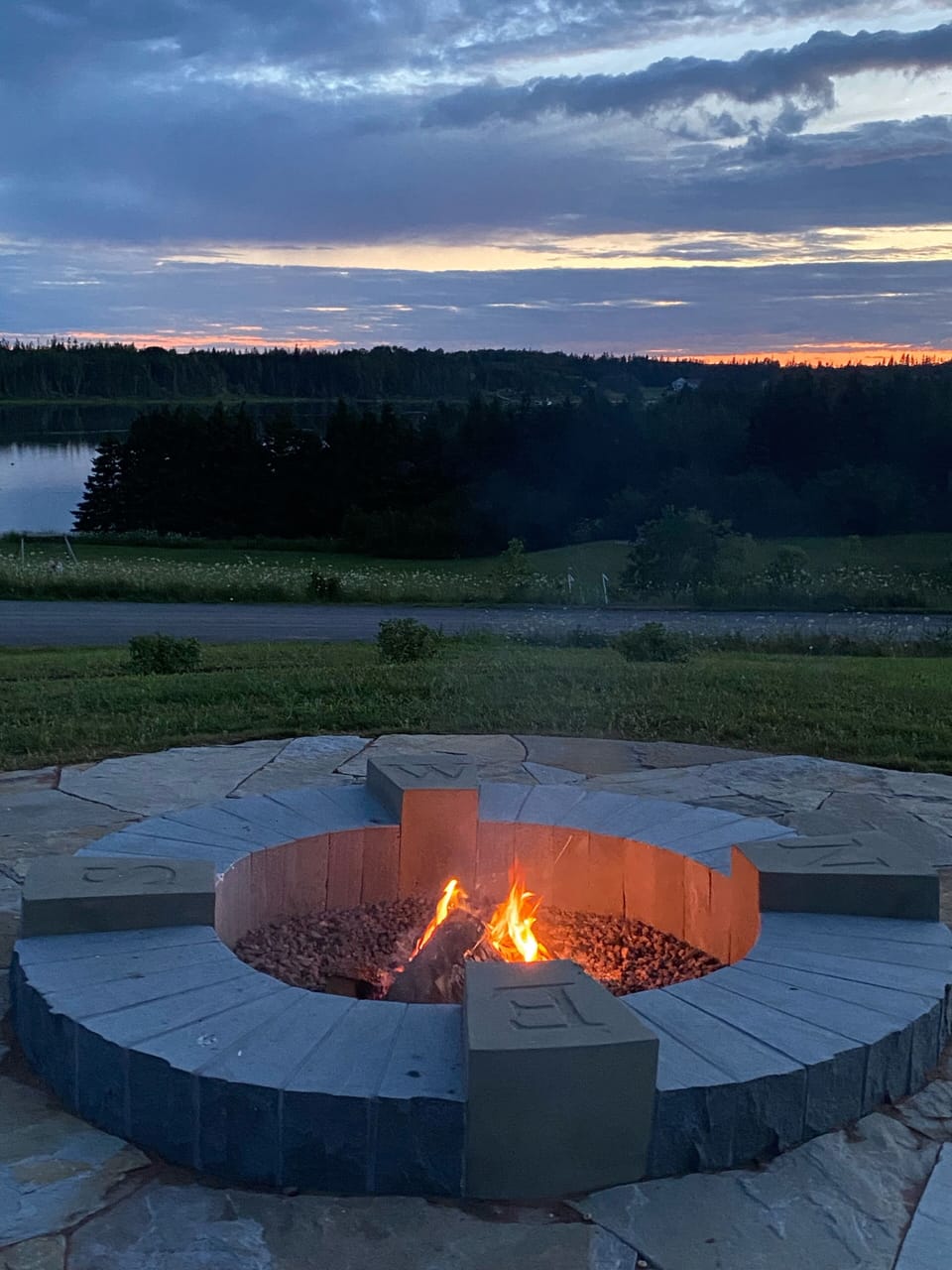Fire pit 