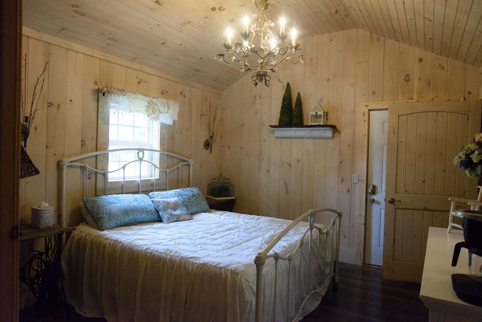 KIng Bed