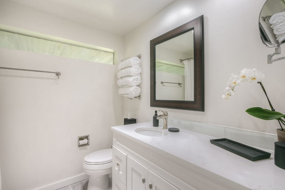 Full Bath Upstairs