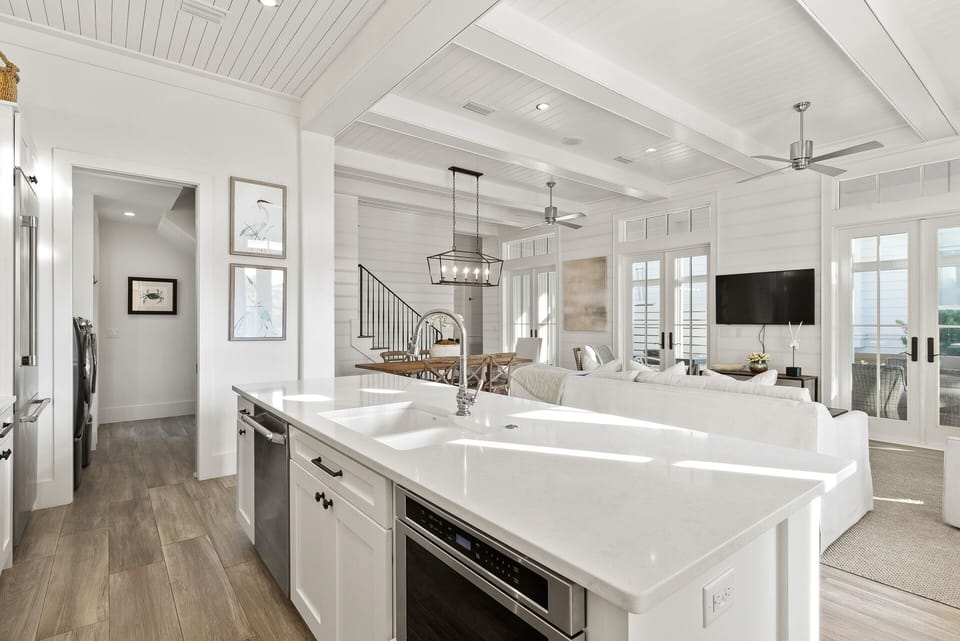 First Floor: Kitchen