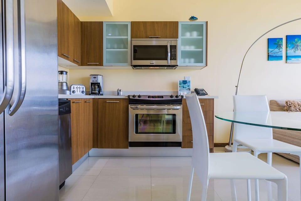 Dining and kitchen area