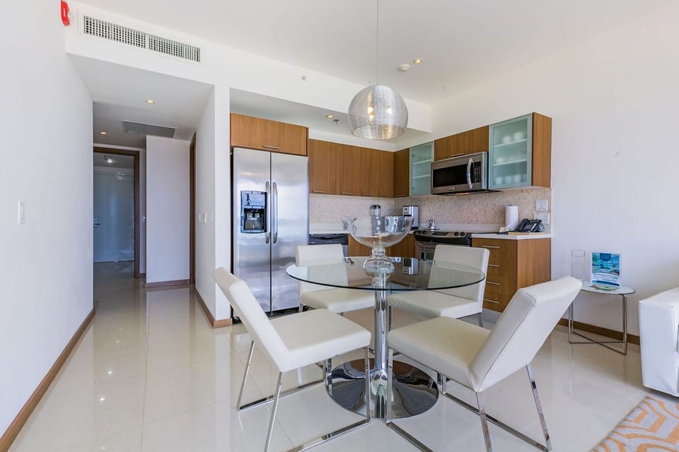 Dining and kitchen area