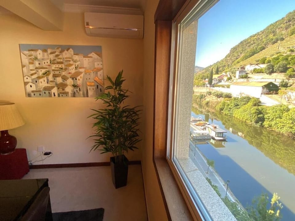 sala com vista rio