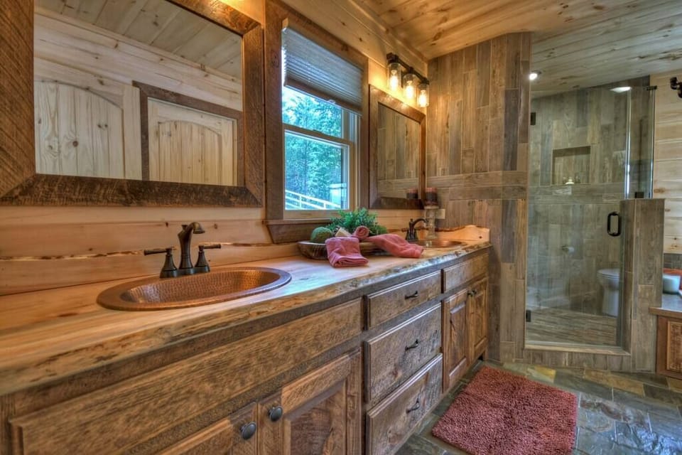 Main floor master bathroom