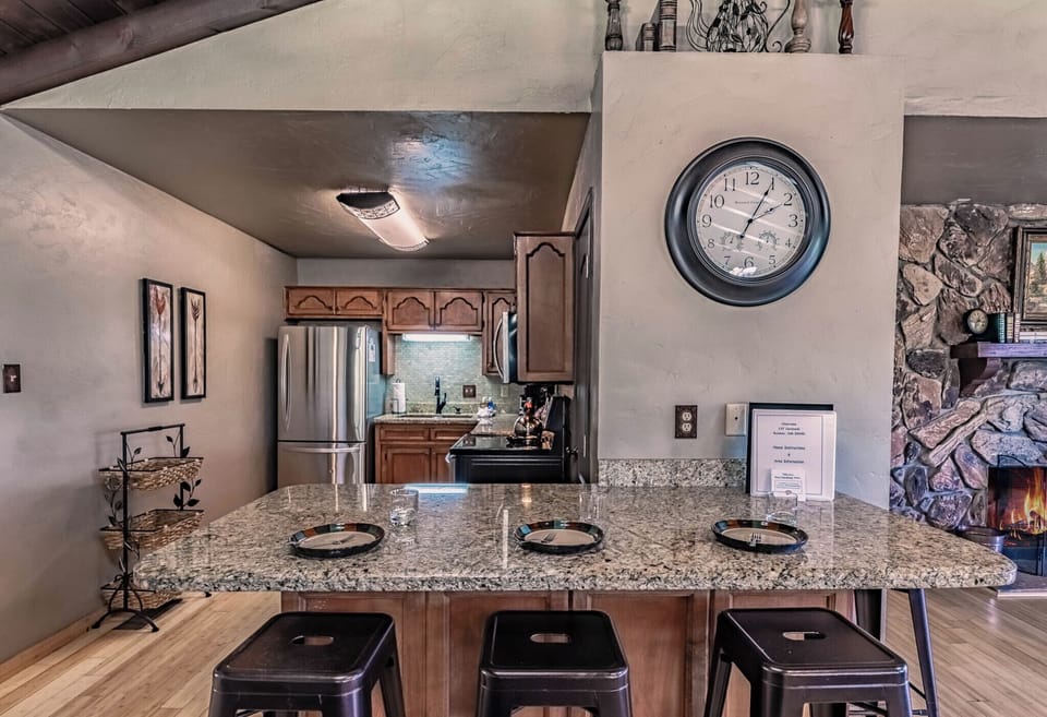 Studio (6 Bedrooms) | Property amenity