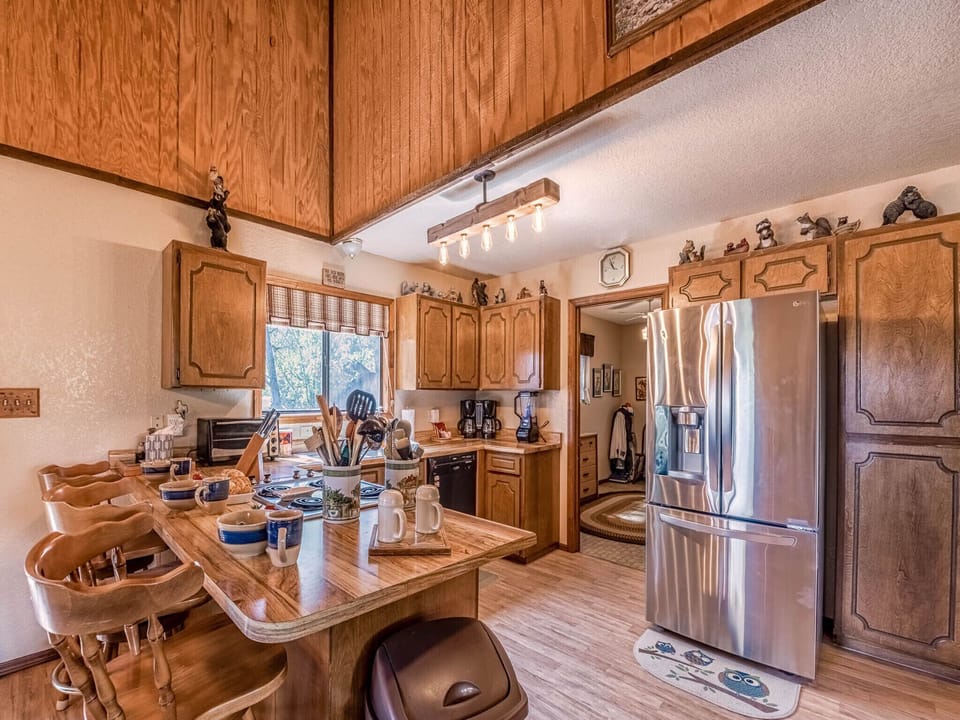 Studio (3 Bedrooms) | Property amenity