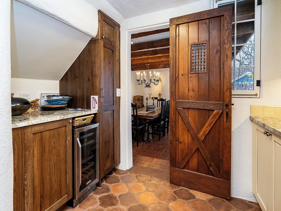 House (4 Bedrooms) | Property amenity