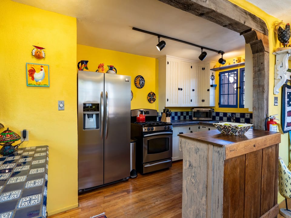 House (2 Bedrooms) | Property amenity