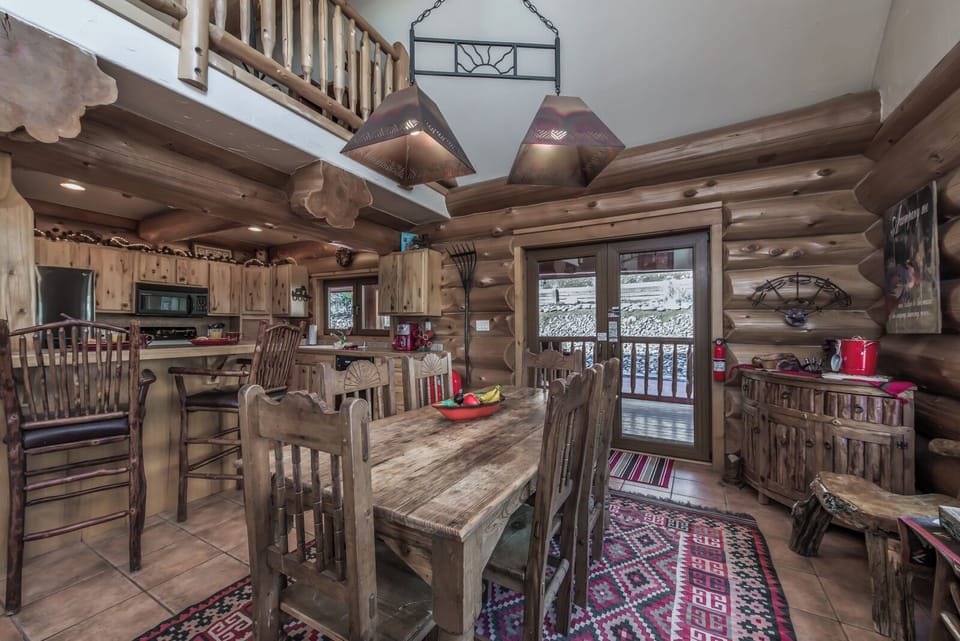 Studio (3 Bedrooms) | Property amenity