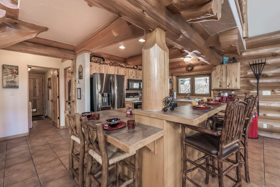 Studio (3 Bedrooms) | Property amenity