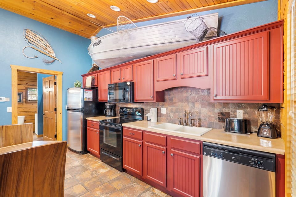 All Wood Cabinets