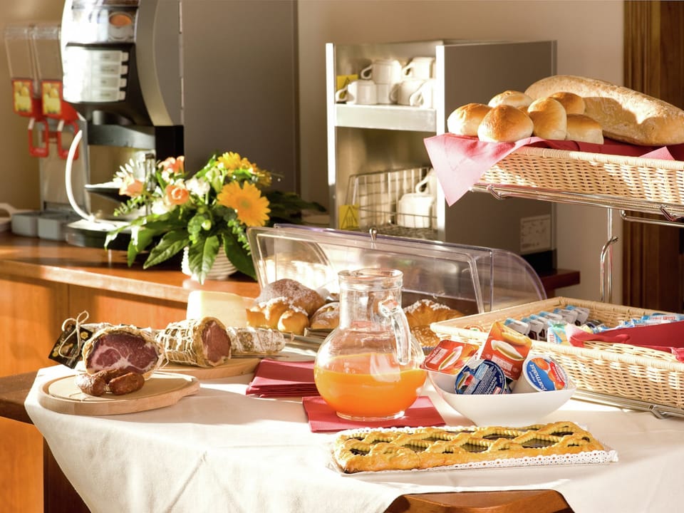 Villa | Dining