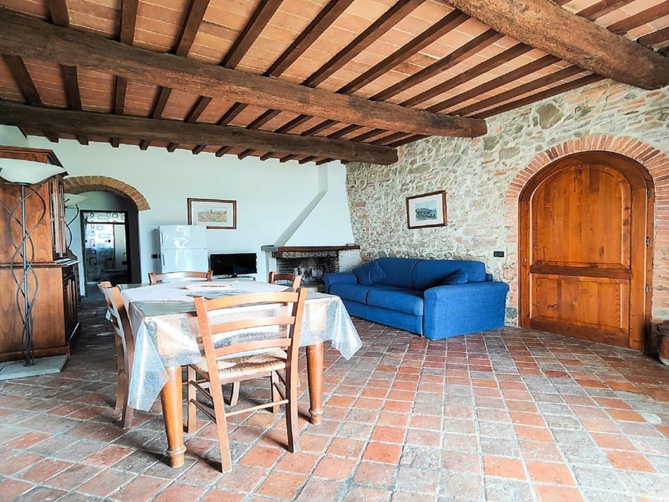 House | Dining