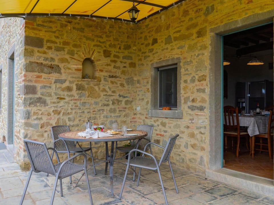 House | Dining