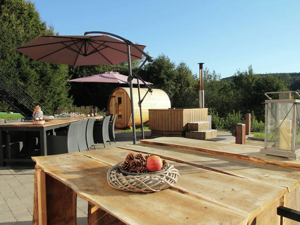 Villa | Dining